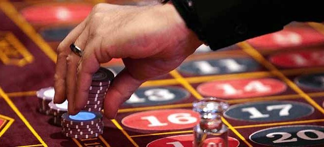 Learn the Wonderful Advantages of Playing Slots On the Internet